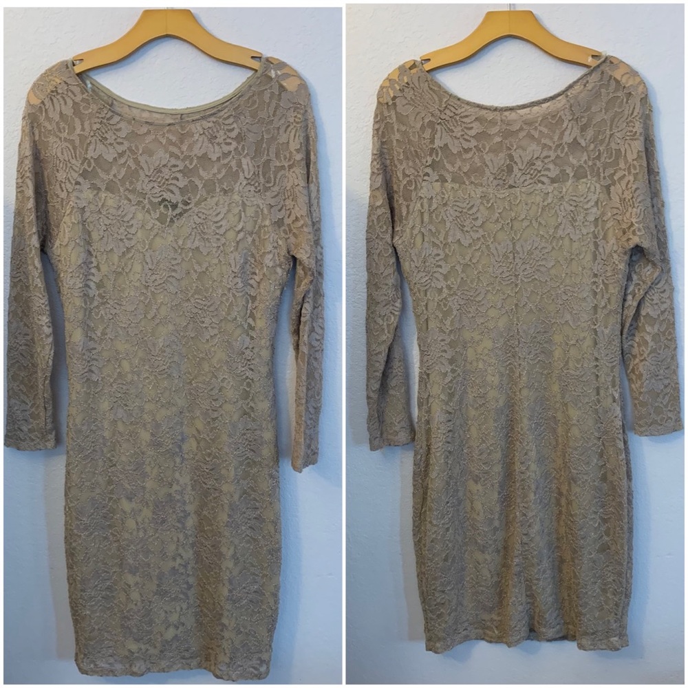Candalite lace form fitting dress size L